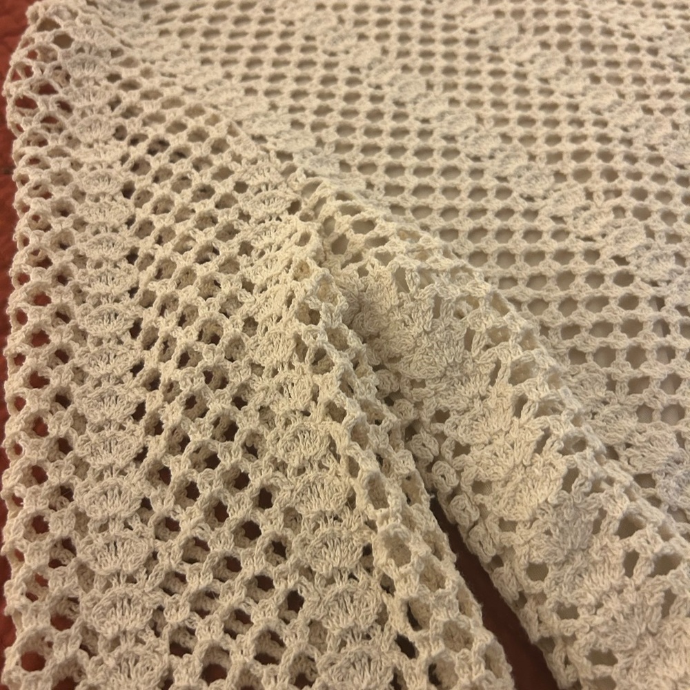 Lucy Paris crotchet and lined top with matching skirt. Brand new never worn. - Picture 5 of 7